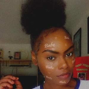 Meet your Posher, Lashunda